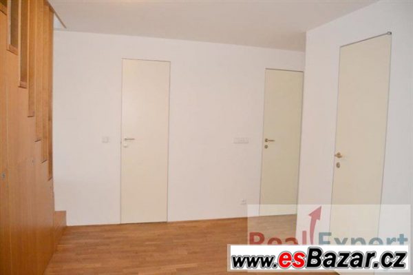 Pronájem mezonetového bytu 4+1, 160m2, Praha 10 - – fotografie 5
