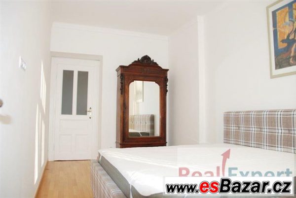Pronájem světlého bytu 3+kk/Balkon, 87 m2, Praha 2 – fotografie 5