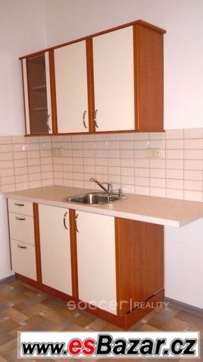 Pronájem nově rekonstruovaného bytu 2+1, 77 m2, Hradec Králo – fotografie 4