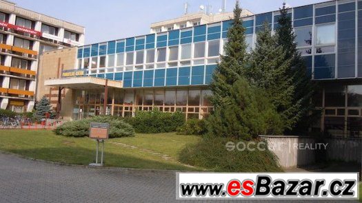 Pronájem kanceláře 52 m2, Hradec Králové - ul. Hradecká. – fotografie 1