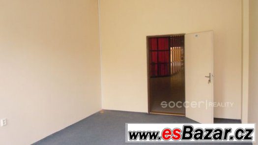 Pronájem kanceláře 23 m2, Hradec Králové - ul. Hradecká. – fotografie 4