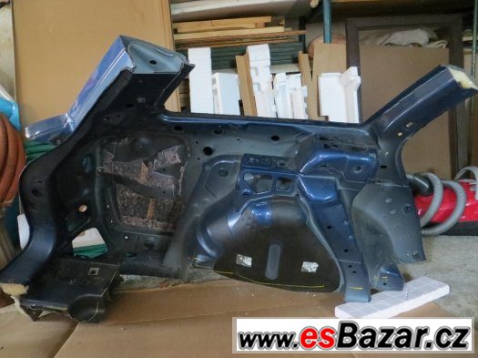 PRODÁM levý zadní blatník s podběhem na Audi A4 – fotografie 3