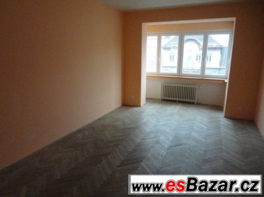 Pronájem 3+1, ulice Merhautova, Černá Pole, 80 m2, balkon, k – fotografie 2