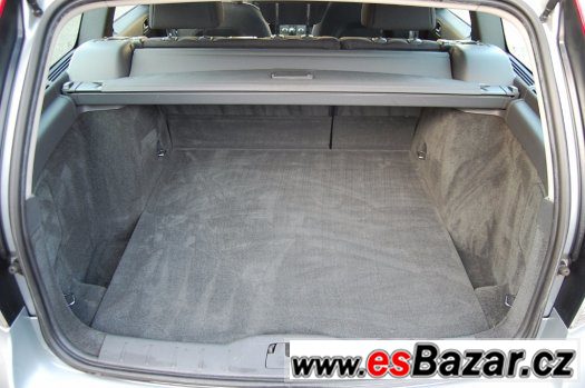 Volvo V50 1.6D Momentum E-Drive – fotografie 3