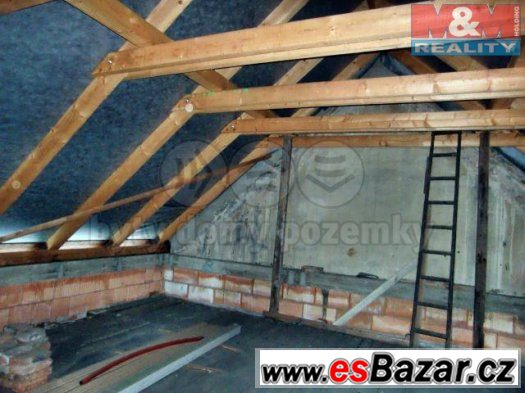 Prodej, rodinný dům 3+1, 378 m2, Rtyně nad Bilinou – fotografie 2