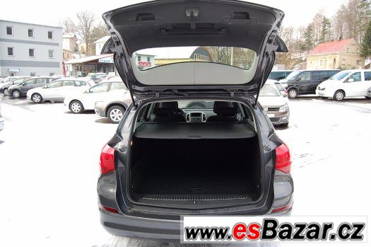 Opel Astra 1.7 CDTi – fotografie 2