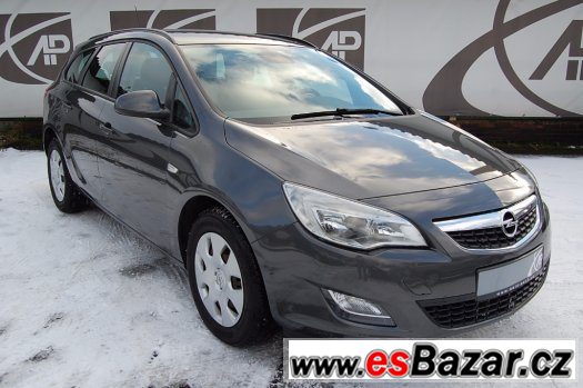 Opel Astra 1.7 CDTi – fotografie 3