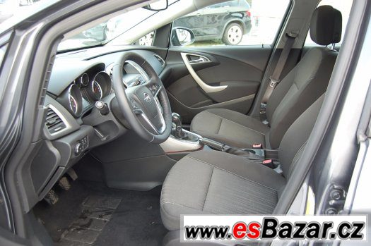 Opel Astra 1.7 CDTi – fotografie 4