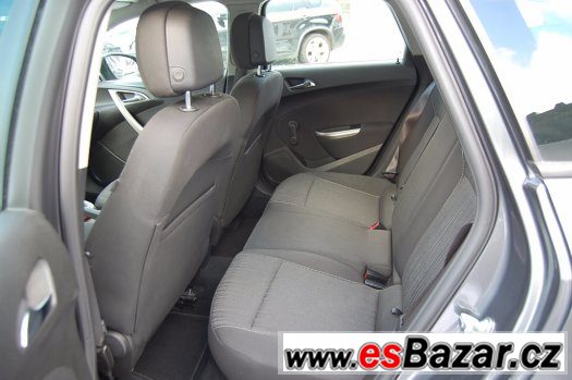Opel Astra 1.7 CDTi – fotografie 5