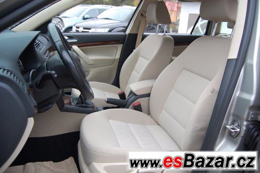 Škoda Octavia 1.6 TDI 4x4 Elegance – fotografie 3