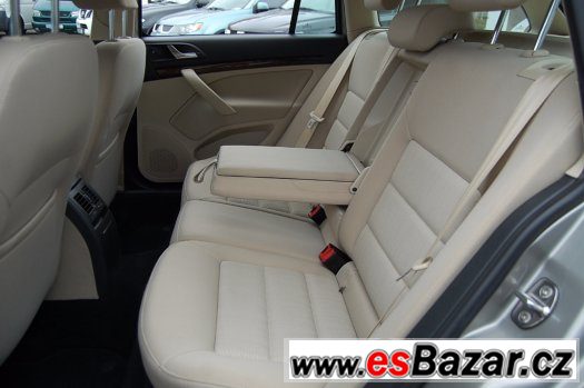 Škoda Octavia 1.6 TDI 4x4 Elegance – fotografie 4