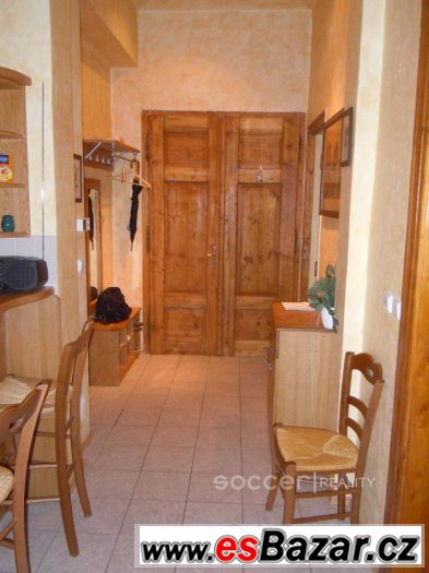 Prodej bytu u Grandu 3+1, 96 m2, OV, Hradec Králové – centru – fotografie 3