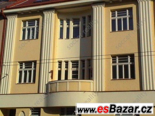 Pronájem kanceláře 23 m2, Hradec Králové – Gočárova třída. – fotografie 2