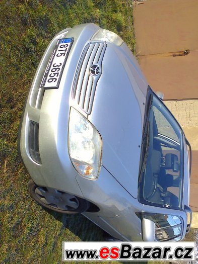 Toyota corolla – fotografie 2