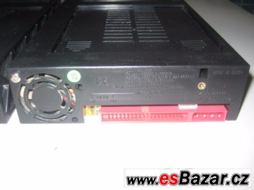Rámečky pro HDD 3,5" IDE do stolního počítače – fotografie 4