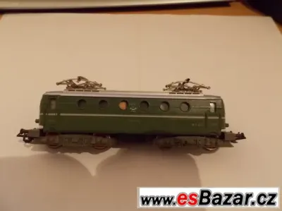 Mašinka tt E499