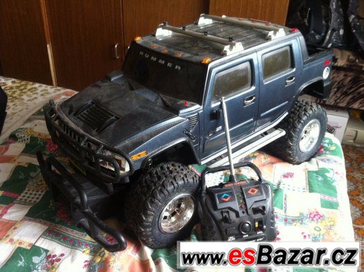 RC Hummer 1:6 + vysílačka – fotografie 1
