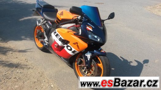 CBR 1000RR Fireblade      REPSOL – fotografie 1