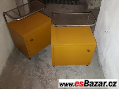 CHROMOVANÉ NOČNÍ STOLKY