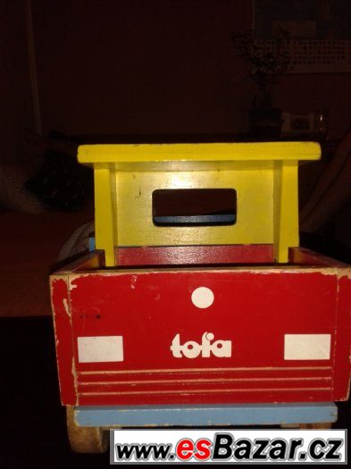 Prodám dřevěné auto Tofa cca 50cm – fotografie 3