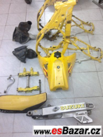 Suzuki RM 125 96 díly – fotografie 3