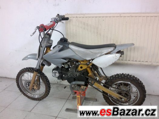 Pitbike 125 se zánovním motorem – fotografie 1