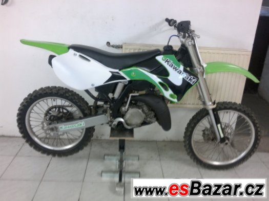 Kawasaki KX 125 2002 zachovalý stav – fotografie 1