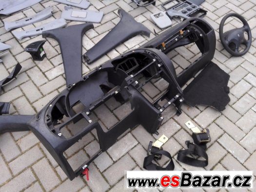 Citroën Xsara 1,8 r.v.98 - Náhradní díly – fotografie 3