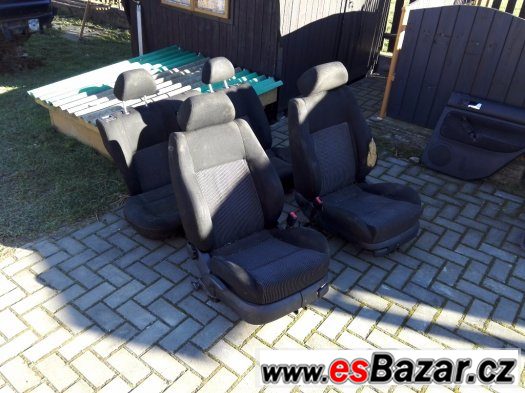 VW Golf IV 1.6 74 kW rok výroby 1999 - Náhradní díly – fotografie 1