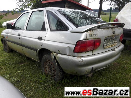 Ford Escort 1.4 - Náhradní díly – fotografie 4