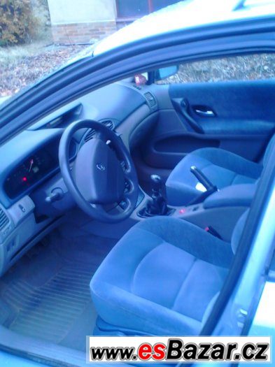 Renault Laguna Grandtour 1,9 DCi – fotografie 5