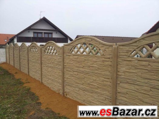 Betonový plot pískovcový – fotografie 1