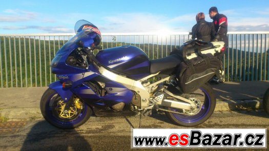 Kawasaki ZX900 Ninja – fotografie 2