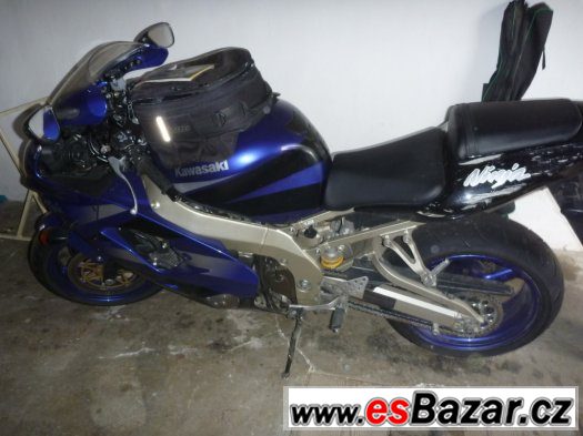 Kawasaki ZX900 Ninja – fotografie 3