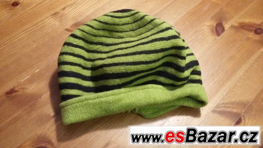 Zelenočerný baret – fotografie 1