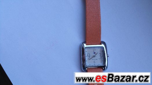 Dámské hodinky Tommy Hilfiger – fotografie 3