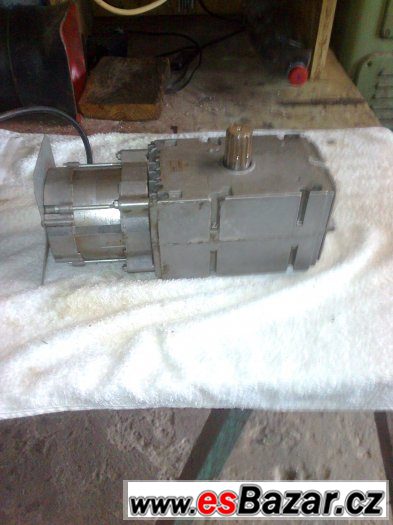 Motor – fotografie 1