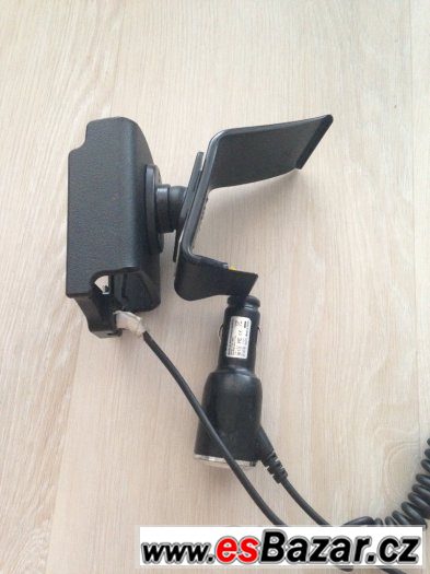 Aktivní držák do auta na Samsung Galaxy S2 – fotografie 2