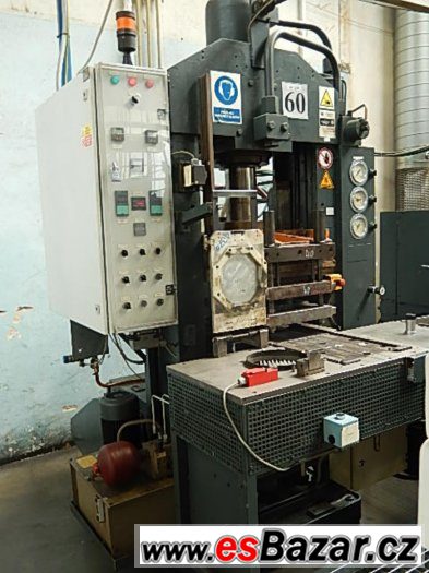 Hydraulický lis W. BUSSMANN KG Munchen 100 – fotografie 1