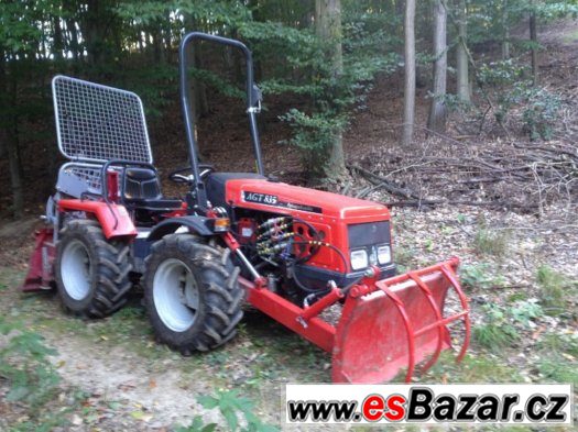 Malotraktor AGT 835 kloubový s rampovačem a navijákem – fotografie 1