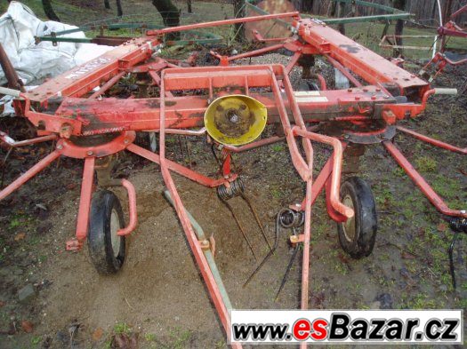 Obracec sena Fella TH520 – fotografie 1