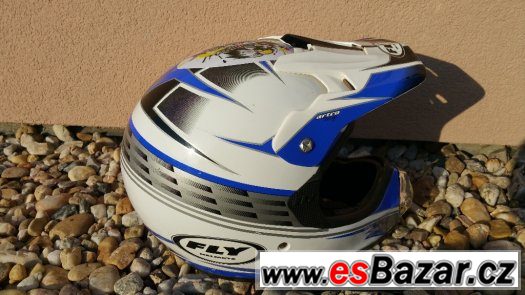 cross helma – fotografie 2