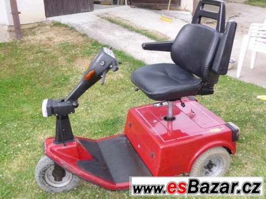 elektrický skútr – fotografie 2