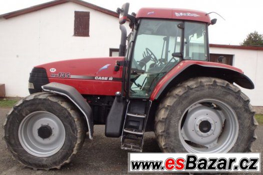 Kolový traktor Case IH – fotografie 1
