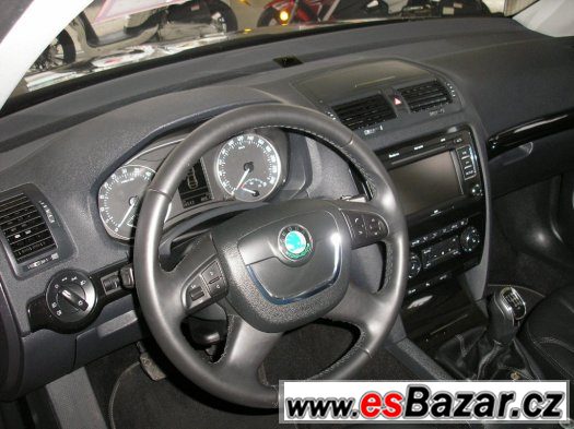 Octavia 2,0Cr Laurin a Klement jen 56 000 km jako NOVÝ – fotografie 5
