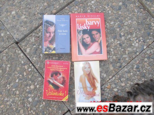mix románů – fotografie 1