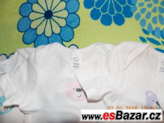 body C&A, vel. 68 – fotografie 2