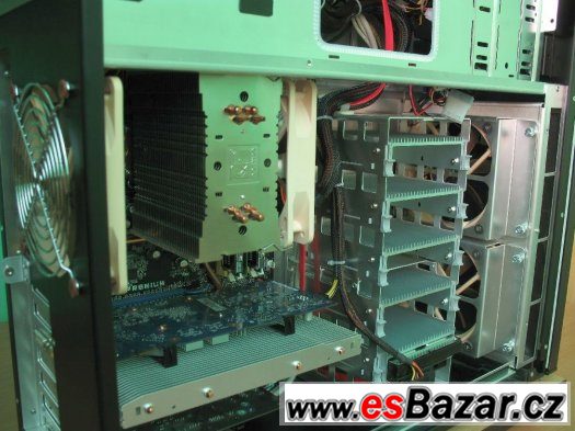 Lian Li PC-S80B – fotografie 4