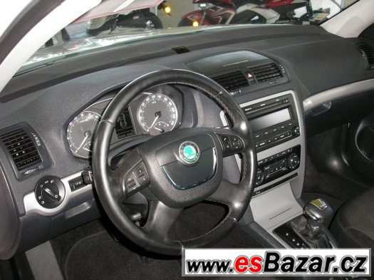 Octavia Combi 2,0Cr DSG ELEGANCE-po serv. prohlídce – fotografie 4