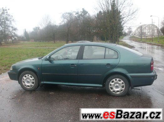 Škoda Octavia 1,8 20V,r.v. 1997 – fotografie 4